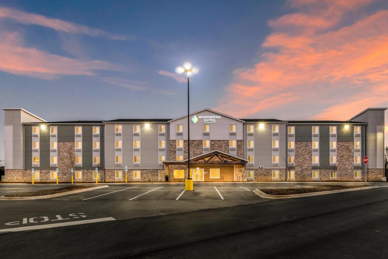 Woodspring Suites Charlotte - University Research Park Bagian luar foto